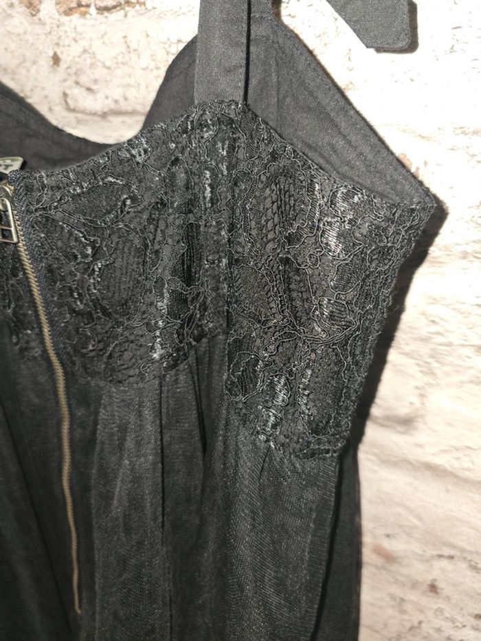 Robe noire - photo numéro 2