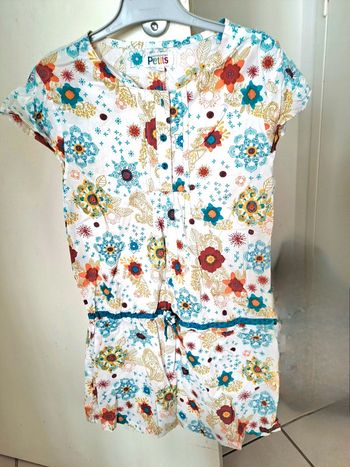 Robe fleurie 8 ans tbe