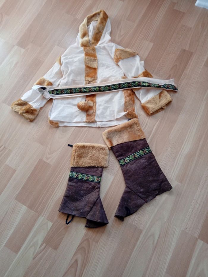 Joli déguisement d'indienne, taille 3 4 ans