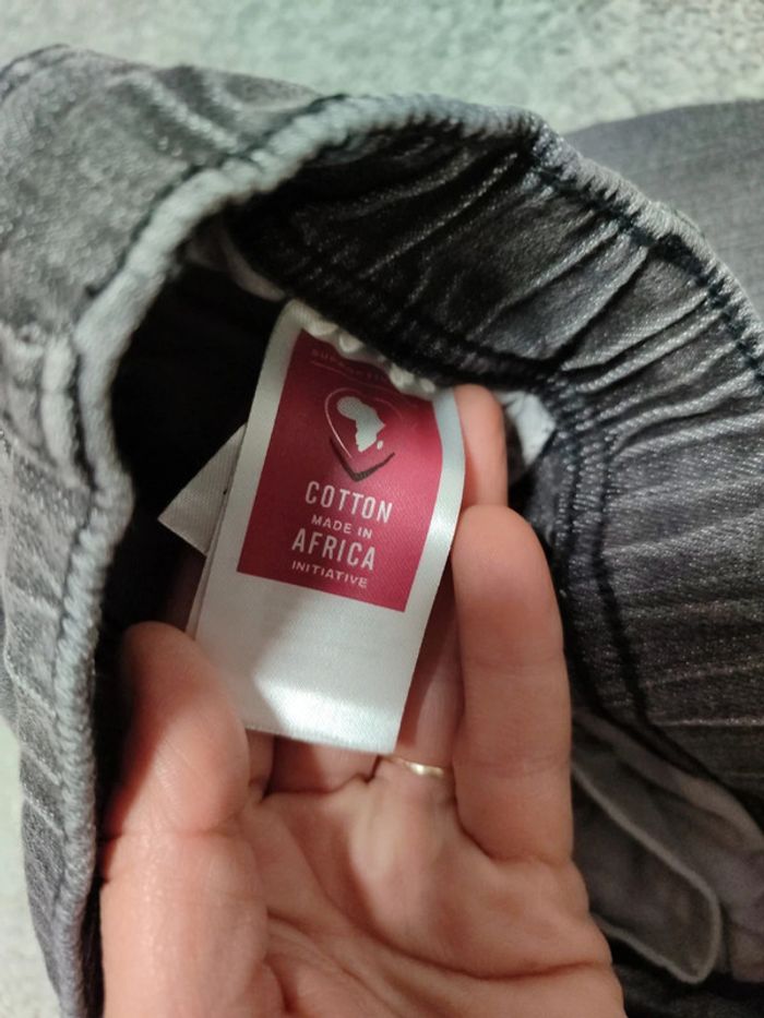 Jeans garçon 5 ans - photo numéro 4