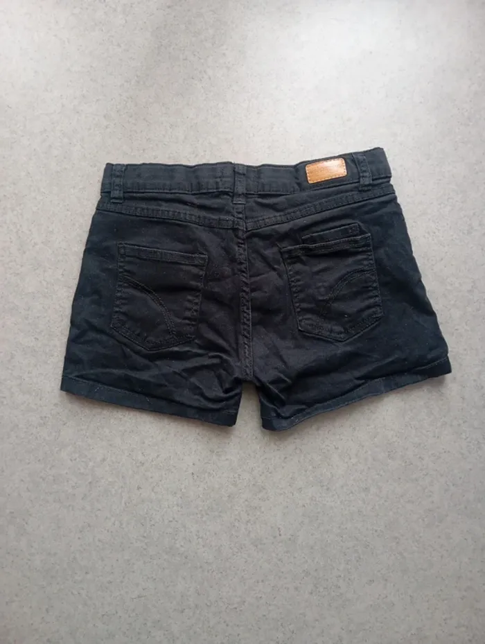 Short 16ans vitamine - photo numéro 2