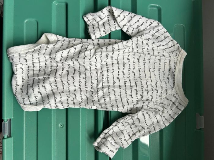 Lot de 5 bodys manches longues kiabi , 1 mois - photo numéro 19