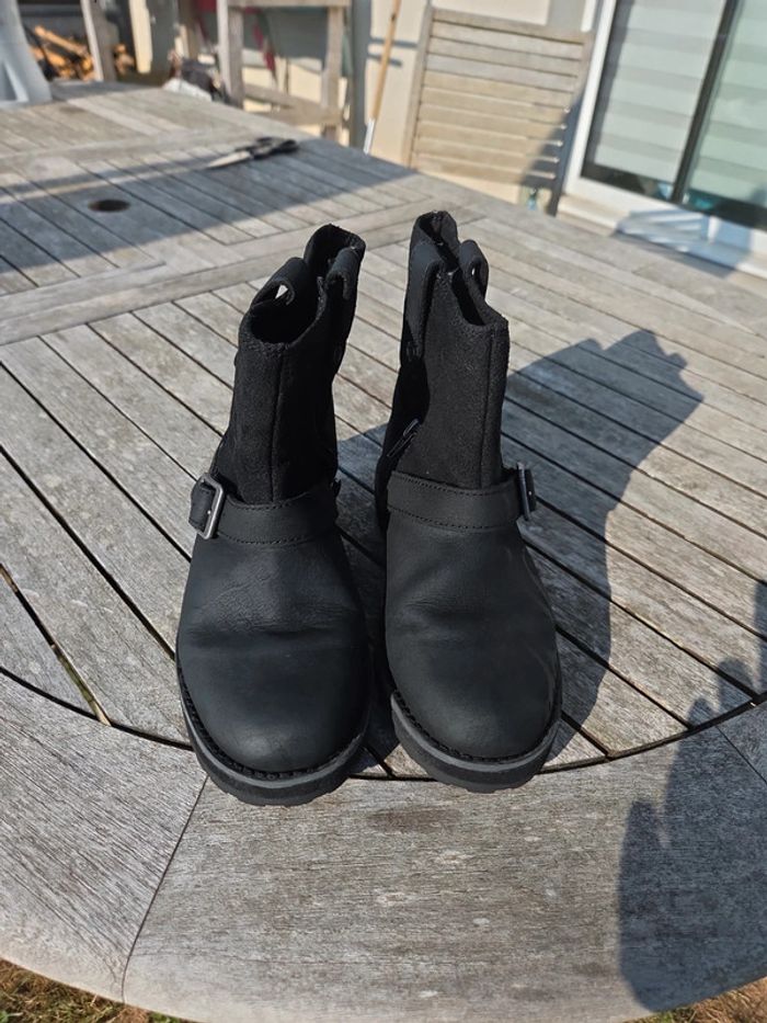 Bottines timberland noire taille 34