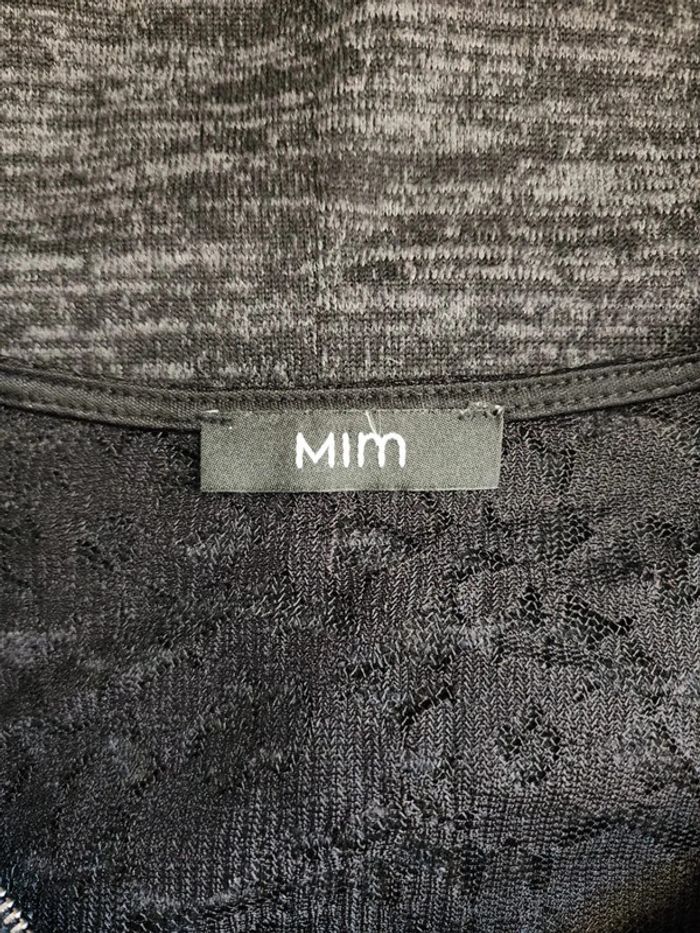 🌸T-shirt Dentelle Mimi Taille 36🌸 - photo numéro 5