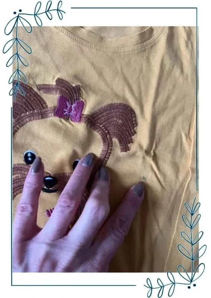 T shirt TQF 3 ans moutarde chien 🐶 - photo numéro 2
