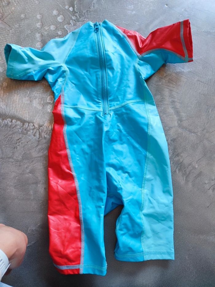 Maillot de bain combinaison garçon 4 ans - photo numéro 9