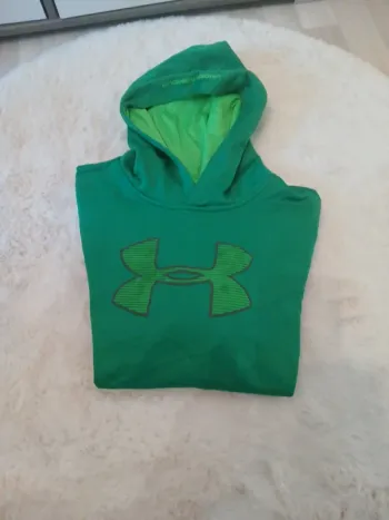 hoodies pull Under Armour taille S