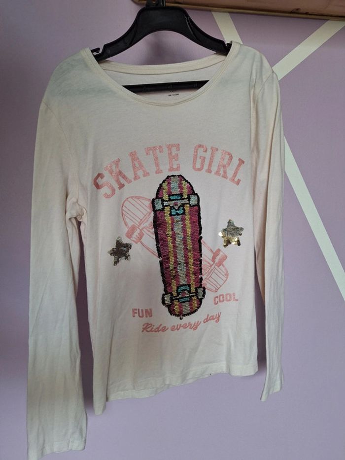 Tee-shirt skate