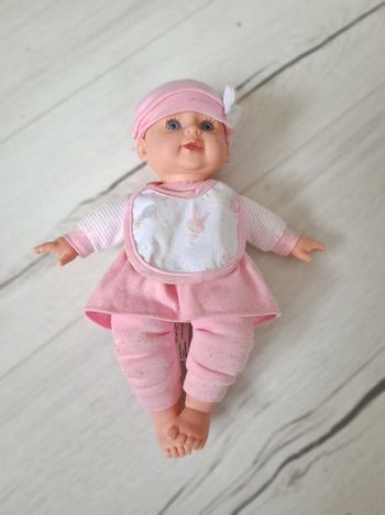 Poupée poupon rose 33 cm