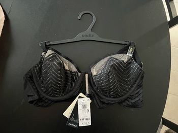 Soutien gorge Undiz neuf 90B