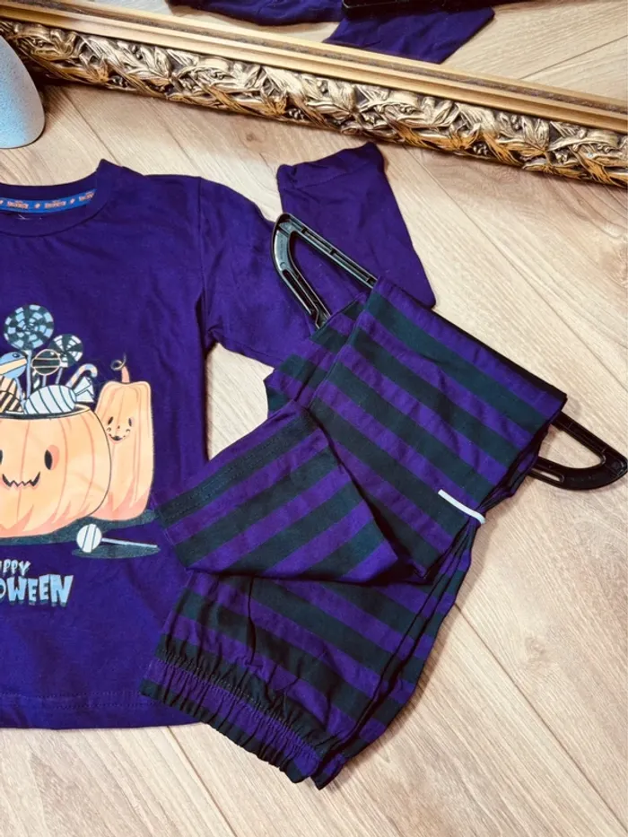 Taille 4 ans pyjama fille Halloween violet 🦇 - photo numéro 3