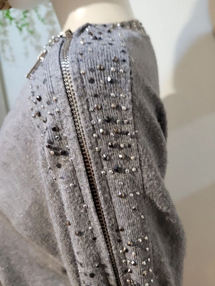 Pull à fermeture épaules - photo numéro 7