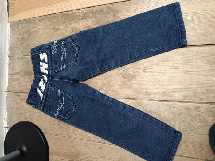 Jean's, 4 ans - photo numéro 2