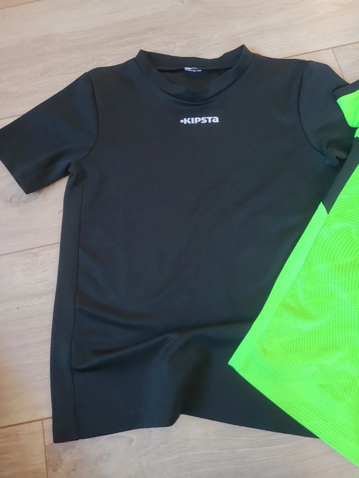 Lot de 2 tee shirts Kipsta 10 ans - photo numéro 2
