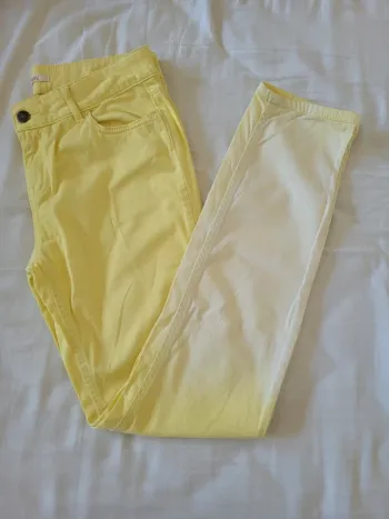 Pantalon Camaïeu jaune et blanc