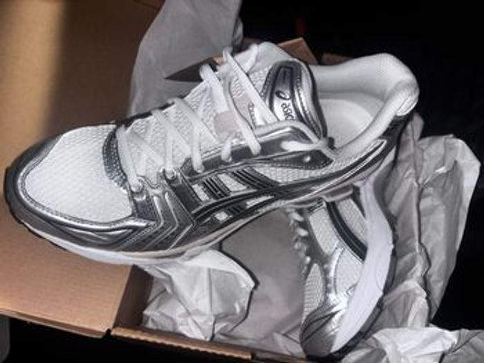 Asics kayano taille 43,5 - photo numéro 3