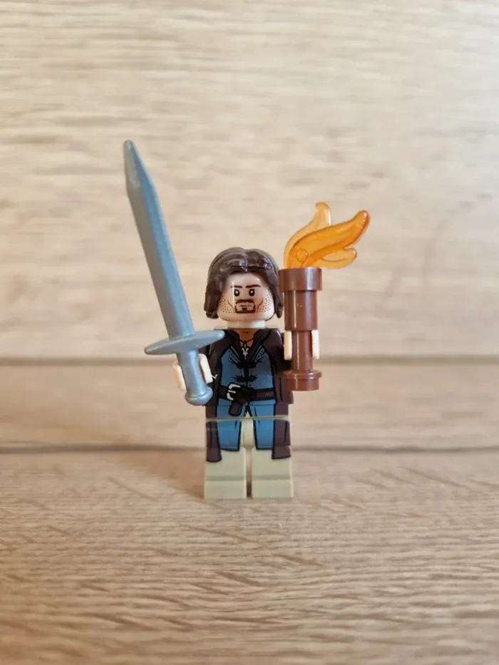 Figurine type lego Aragorn seigneur des anneaux