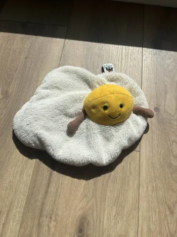 oeuf au plat jellycat