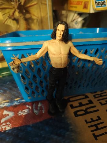 Figurine neca the crow