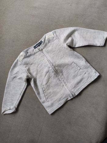 Gilet gris in extenso 6 mois