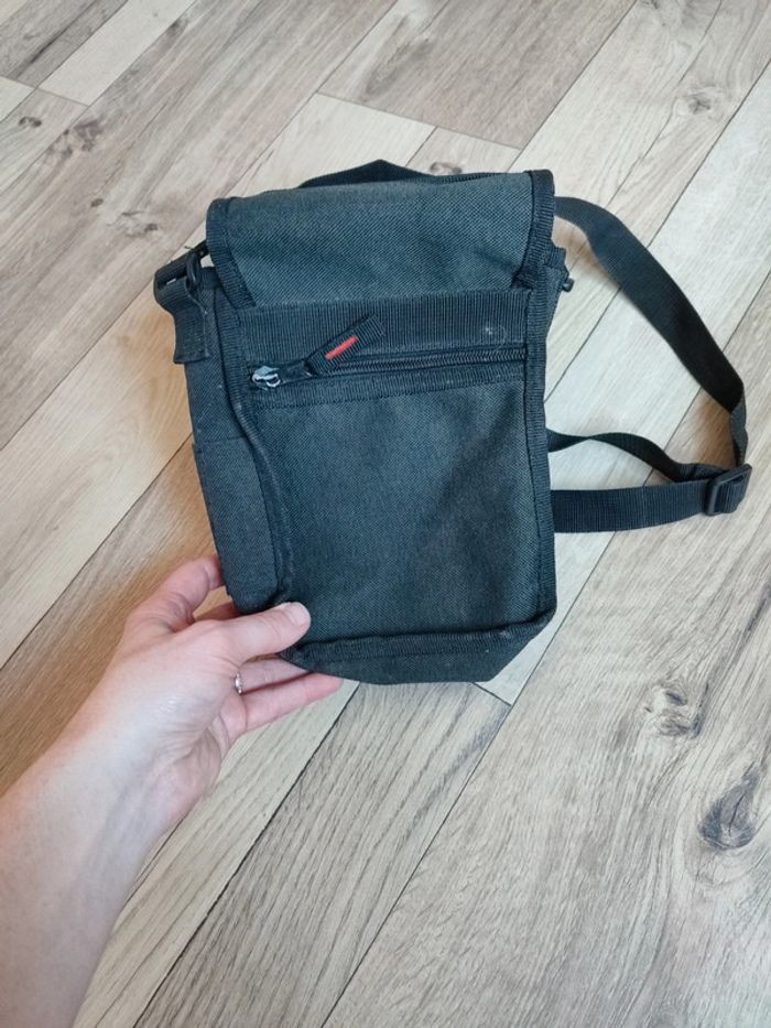 Pochette - photo numéro 5