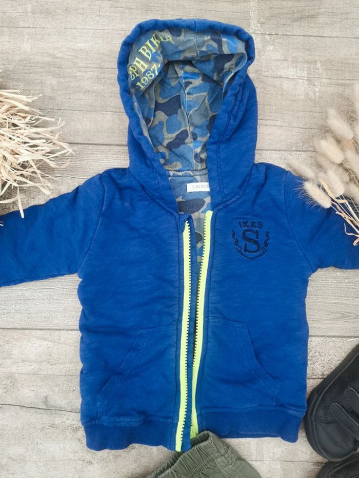 🍌Veste capuche IKKS 12mois bleu camouflage🍎 - photo numéro 2