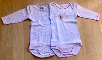 lot 2 bodies manches longues bébé 6 mois