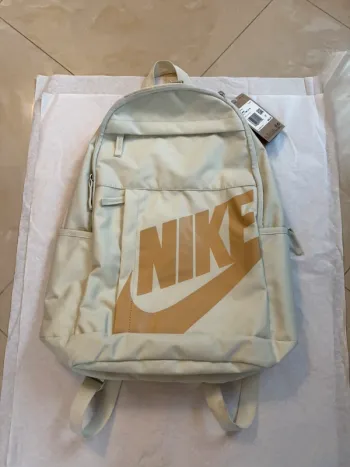 Sac à dos Nike mixte filles ou garçons authentique neuf