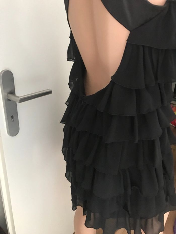 Belle robe volants dos nu Lipsy 38 black - photo numéro 6