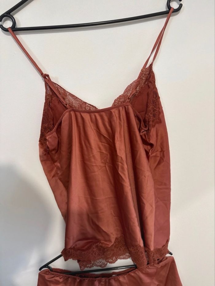 Ensemble de nuit - photo numéro 5