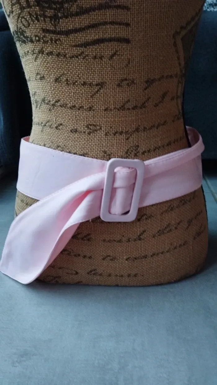 Ceinture souple rose femme - photo numéro 2