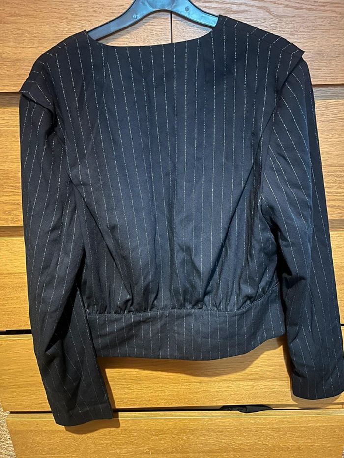 Veste blazer noire court à rayures - photo numéro 2