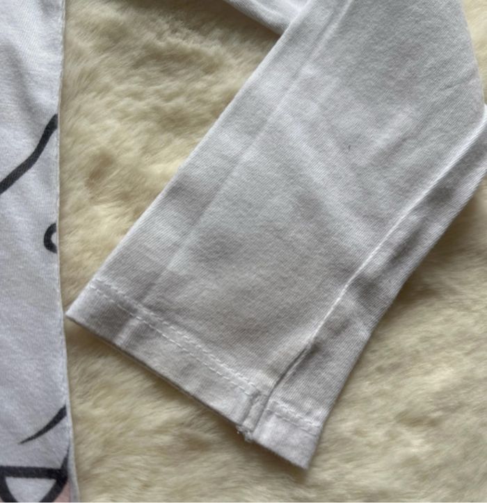 T-shirt Disney taille 5-6 ans - photo numéro 3