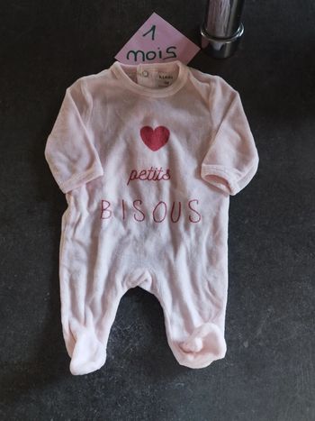 Pyjama "petits bisous" 1 mois