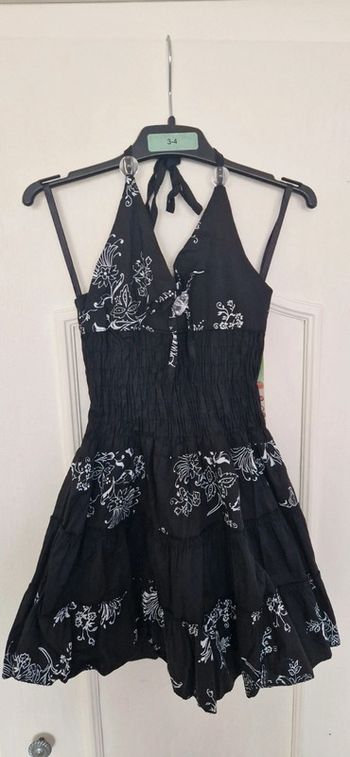 Robe fille 4 ans Neuve