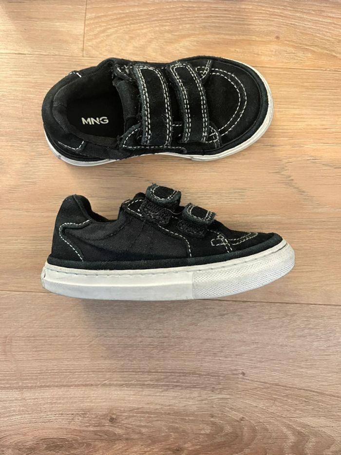 Chaussures garçon taille 24