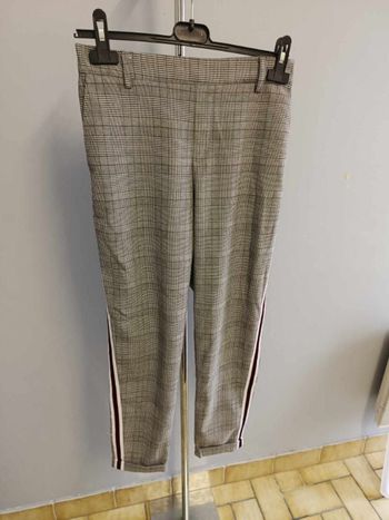 pantalon rayé lire description