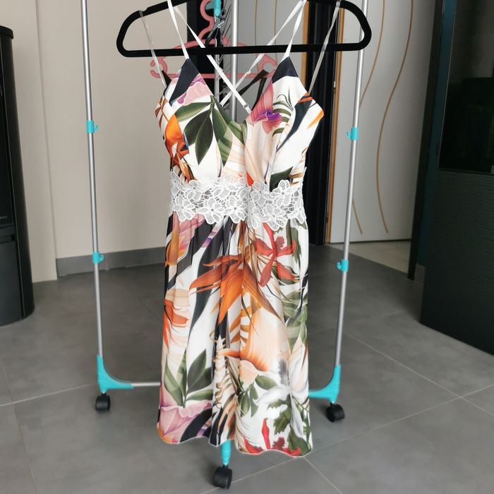 Robe été dos croisé taille L