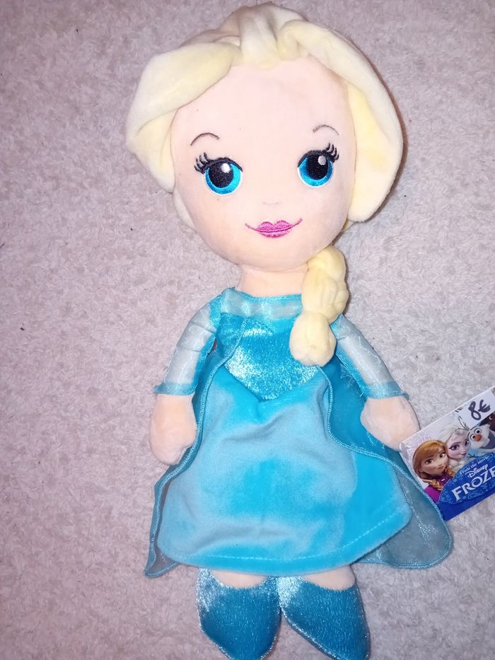 Peluche Disney la reine des neiges - photo numéro 2