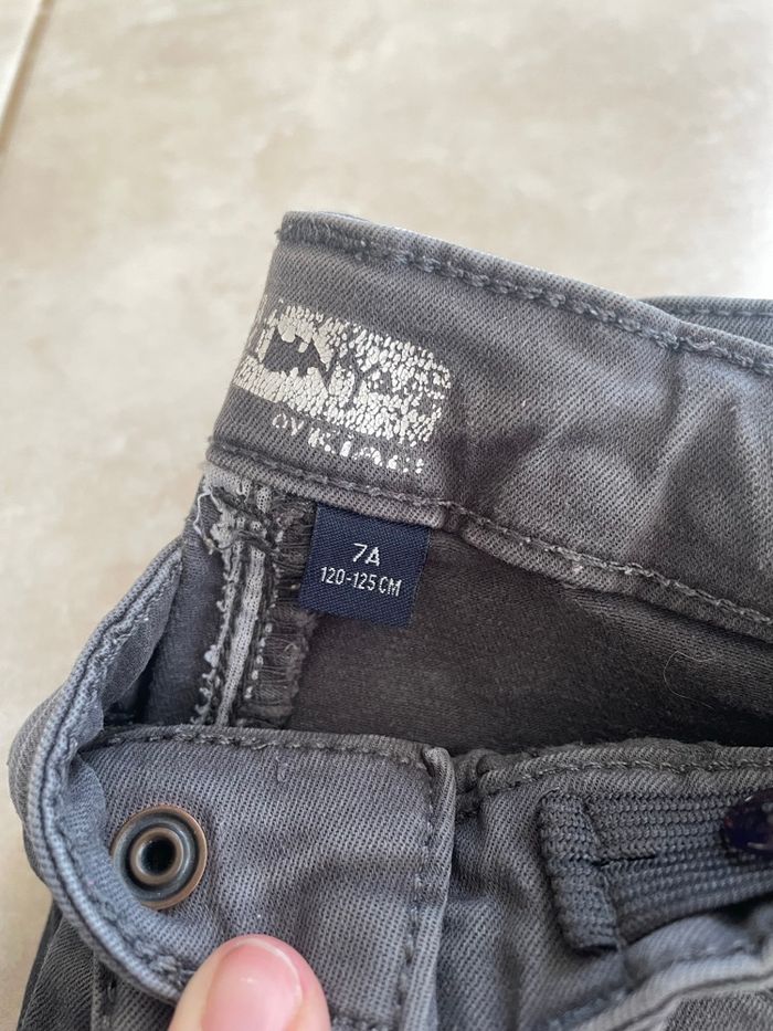 Lot vêtements filles 6/7/8 ans - photo numéro 10