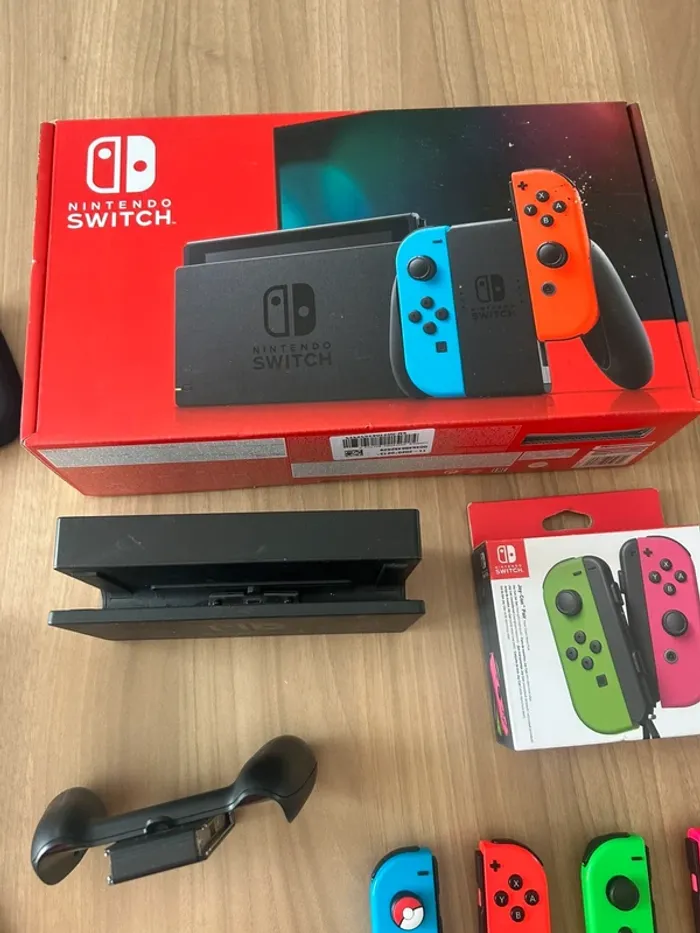 Nintendo switch avec nombreux accessoires - photo numéro 4