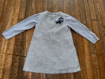 Robe tutto piccolo  4 ans