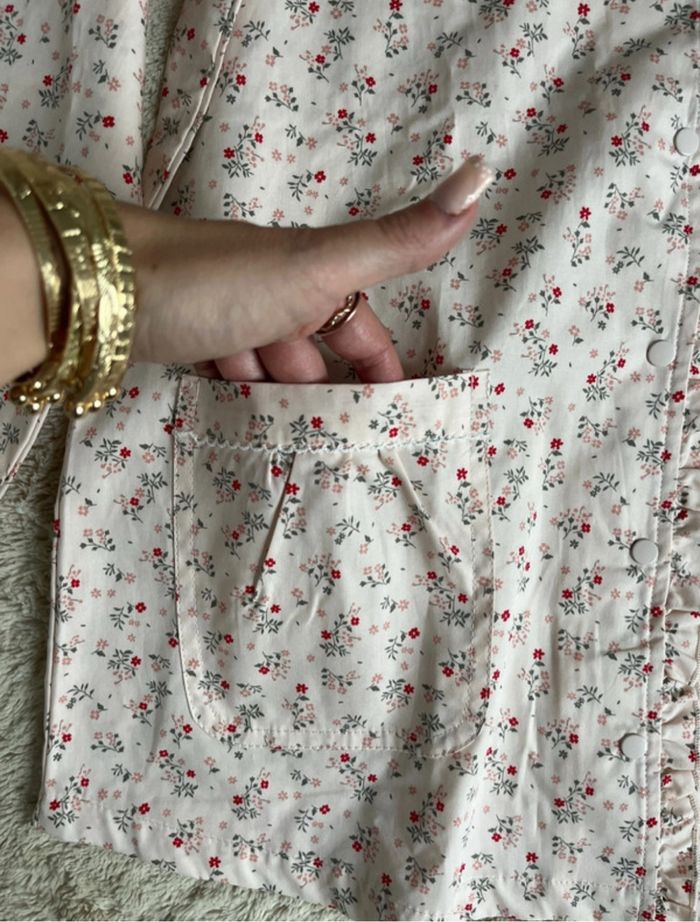 Blouse d’école 12 ans - photo numéro 2