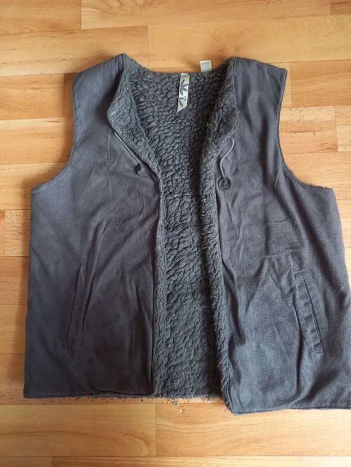 Veste sans manches okaïdi 14 ans - photo numéro 4
