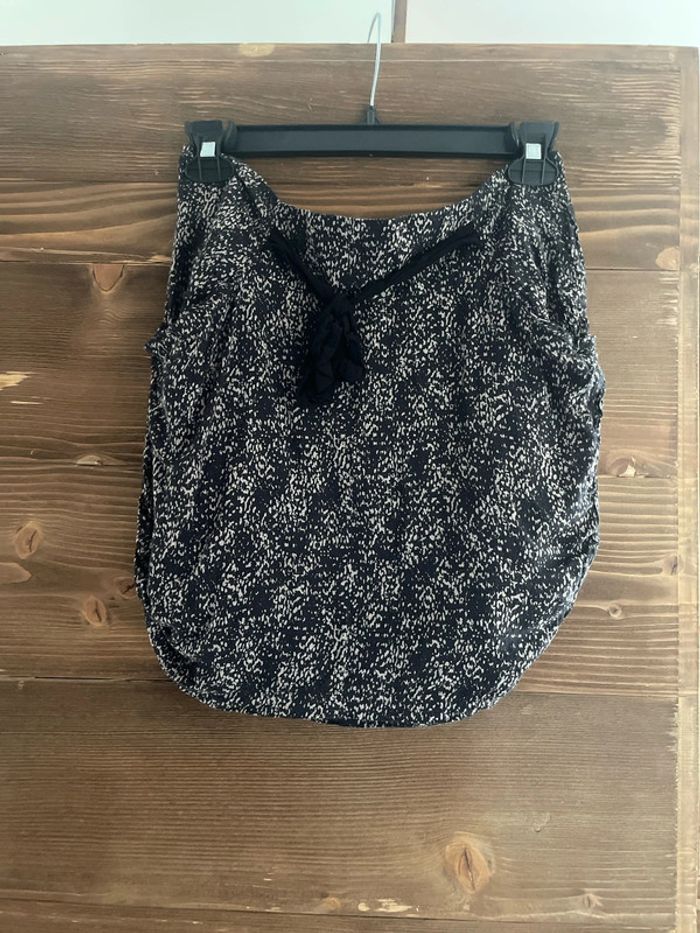 Jupe boule à motif beige et noir