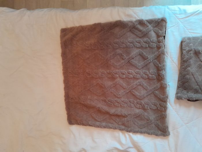 2 Housses de coussins - photo numéro 5