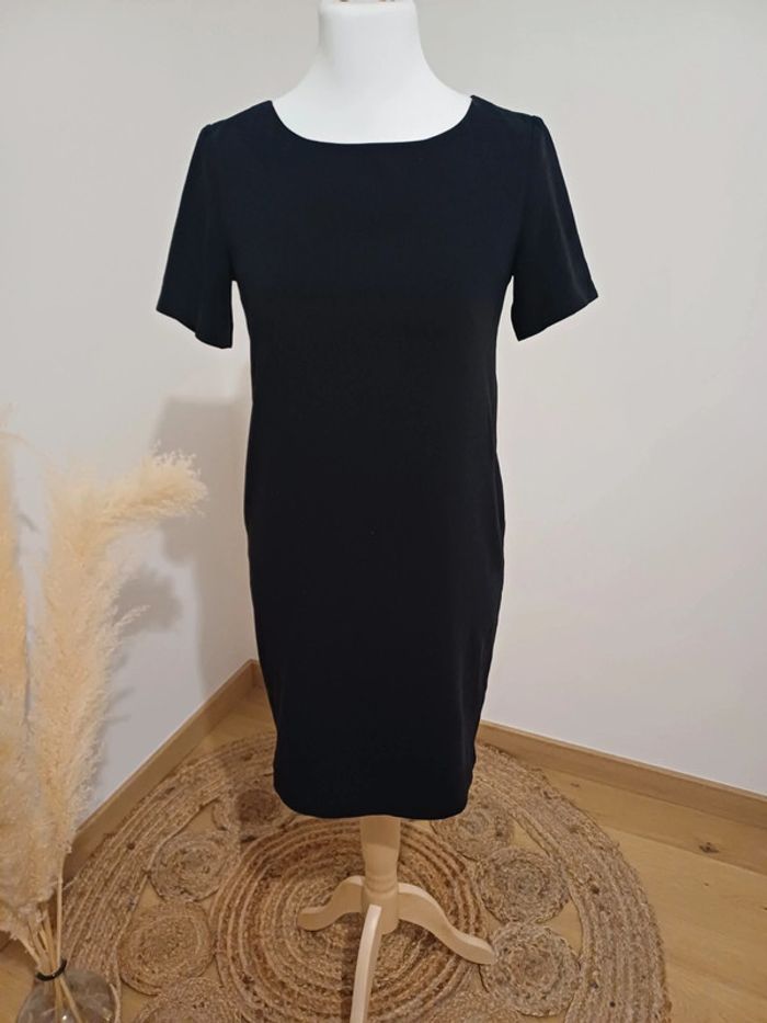 Petite robe noire chic Top Secret taille M 38 - photo numéro 2