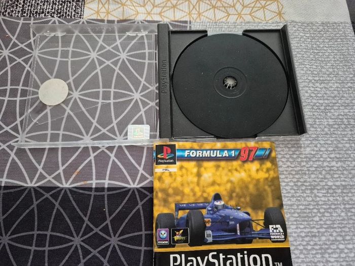 Jeu PS1 Formula 1  97 - photo numéro 3