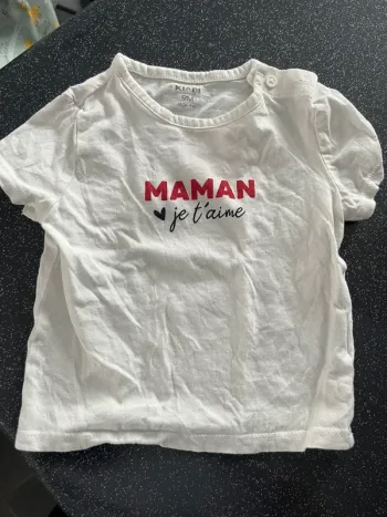 TEE shirt 9 mois