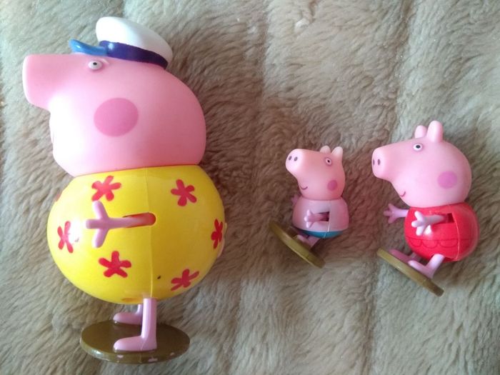 Jouet Peppa Pig bateau & figurines +Peluches tissu lavable - photo numéro 9